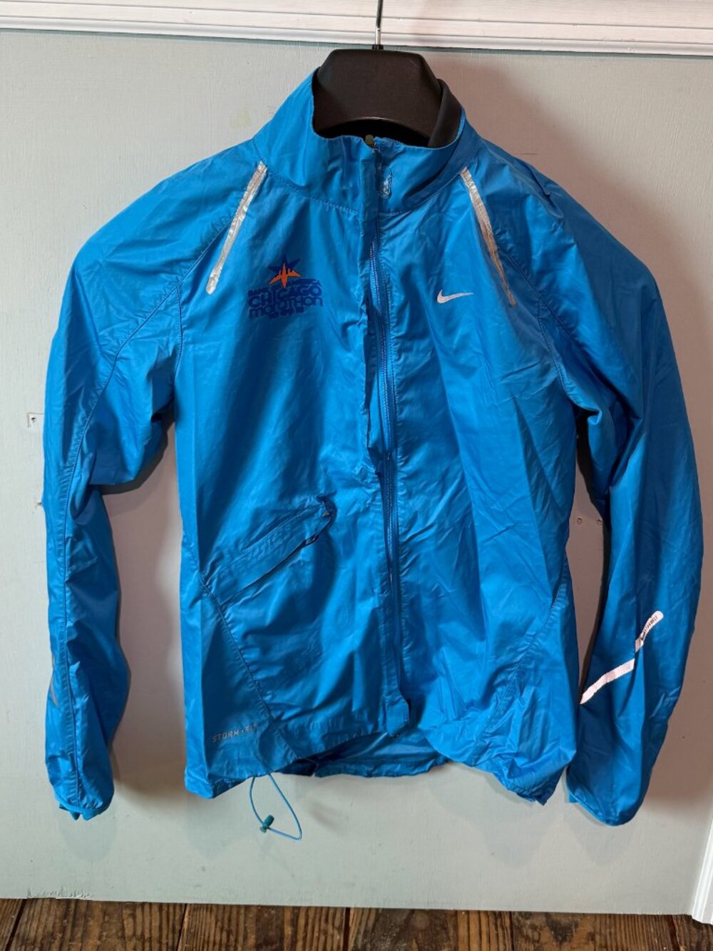 Nike Storm Fit Running Track Jacket Women's Size XS Chicago Marathon 2011 Blue